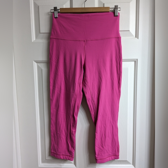 lululemon athletica Align Cropped Leggings - Picture 1 of 3